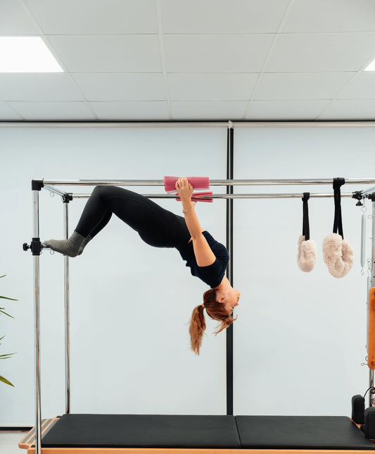 I Swapped My Dumbbells for a Pilates Bar Kit for a Week—Here’s What Didn’t Fall Off - Exos Fitness